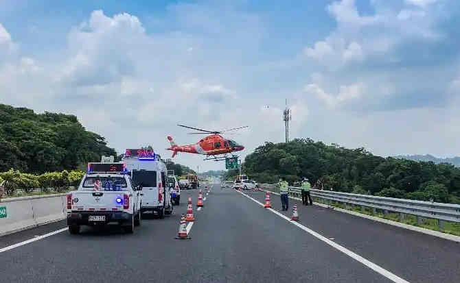 巴青高速公路汽车救援案例